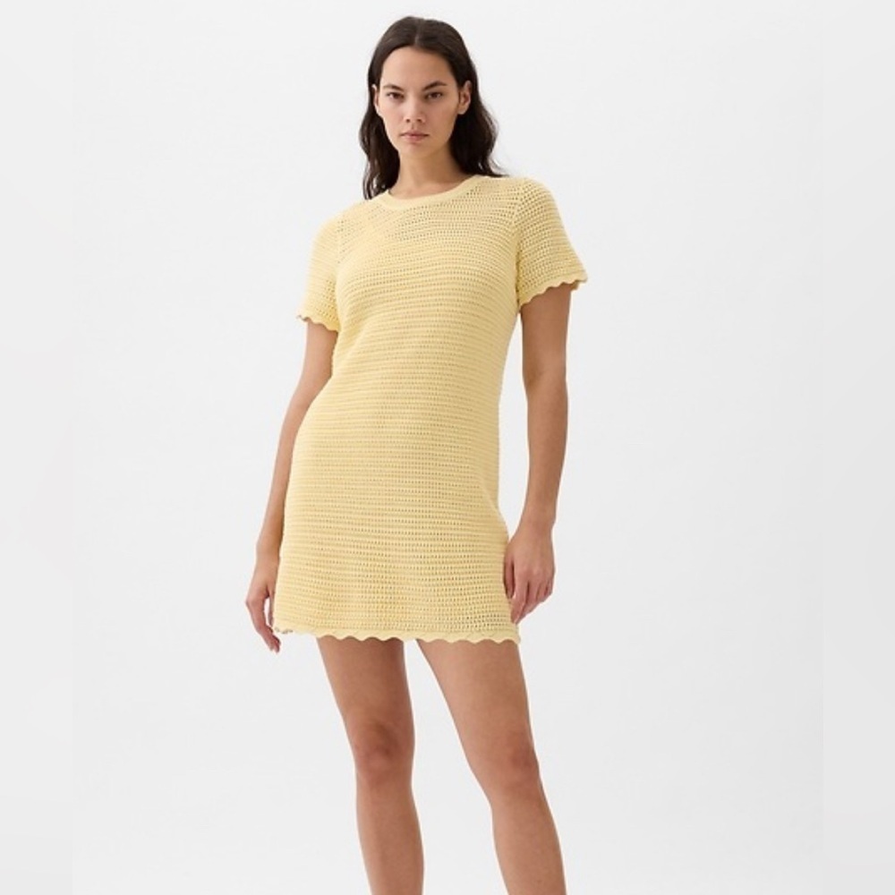 GAP NWOT Light Yellow Crochet Dress size L fully lined